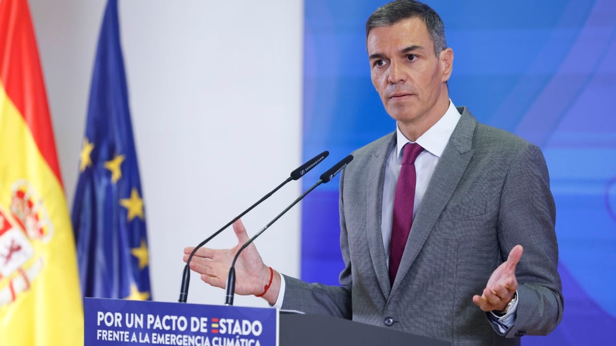 FOTODELDIA MADRID, 01/09/2025.- El presidente del Gobierno, Pedro Sánchez, durante la clausura del acto Por un pacto de Estado frente a la emergencia climática, este lunes en Madrid. EFE/ Chema Moya