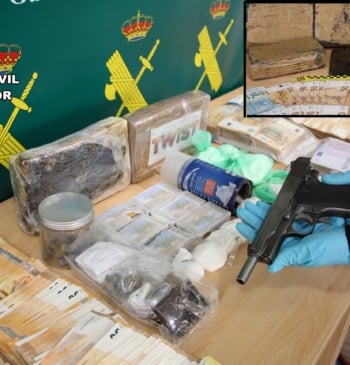 Amplio despliegue en Jerez: Dos detenidos e incautación de armas y drogas