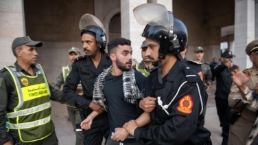 Los jóvenes toman las calles de Marruecos en las mayores protestas de los últimos años: “No queremos el Mundial; queremos hospitales”