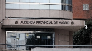 La Audiencia de Madrid absuelve a un hombre al no probarse que estuviera borracho cuando rozó un coche aparcando