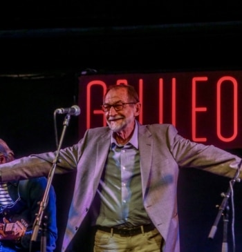 Muere el cantautor extremeño Pablo Guerrero a los 78 años