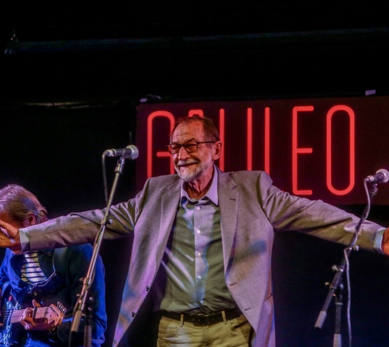 Muere el cantautor extremeño Pablo Guerrero a los 78 años