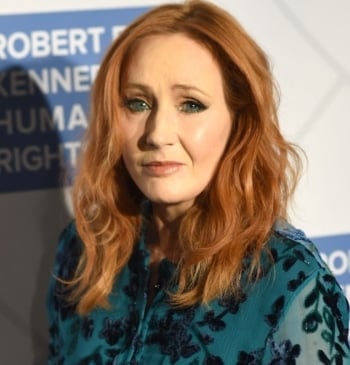 J.K. Rowling arremete contra Emma Watson: "tiene tan poca experiencia de la [...]