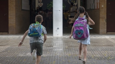 La Inteligencia Artifical se cuela masivamente en los colegios: "El profesor sigue siendo el motor del aprendizaje"