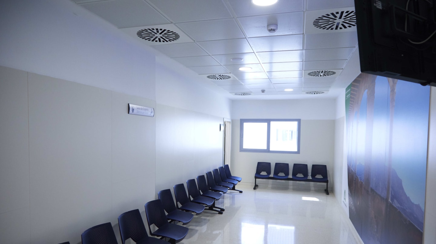 Los tiempos de espera bajan en Madrid, tanto en listas quirúrgicas como en consultas externas