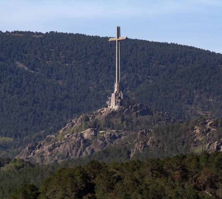 La Fiscalía reprocha a los jueces que archiven querellas del franquismo sin aplicar la Ley de Memoria Democrática
