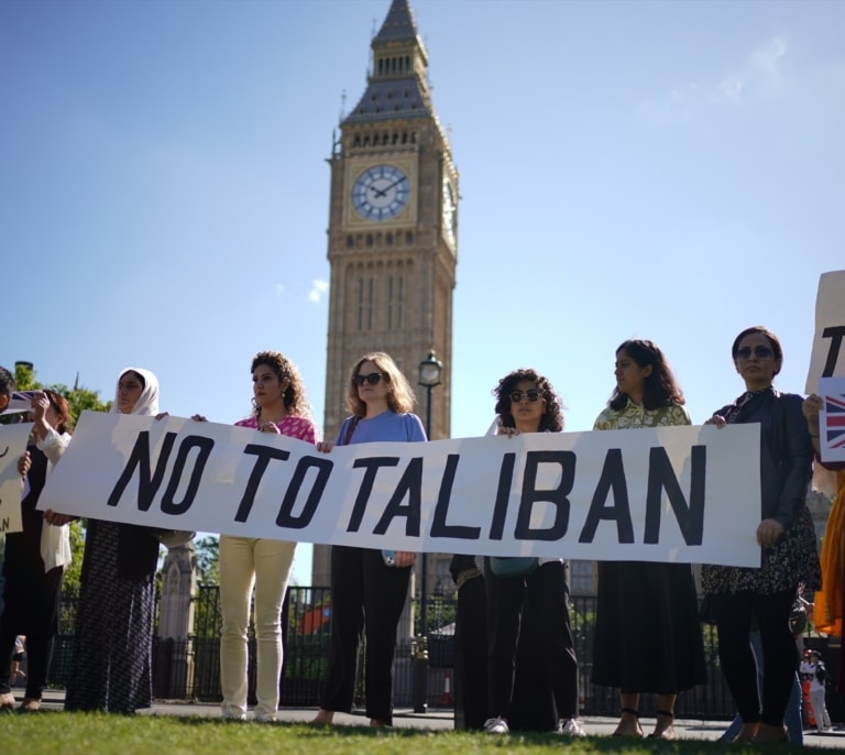 El Gobierno talibán confirma la liberación de una pareja británica que llevaba retenida medio año en el país