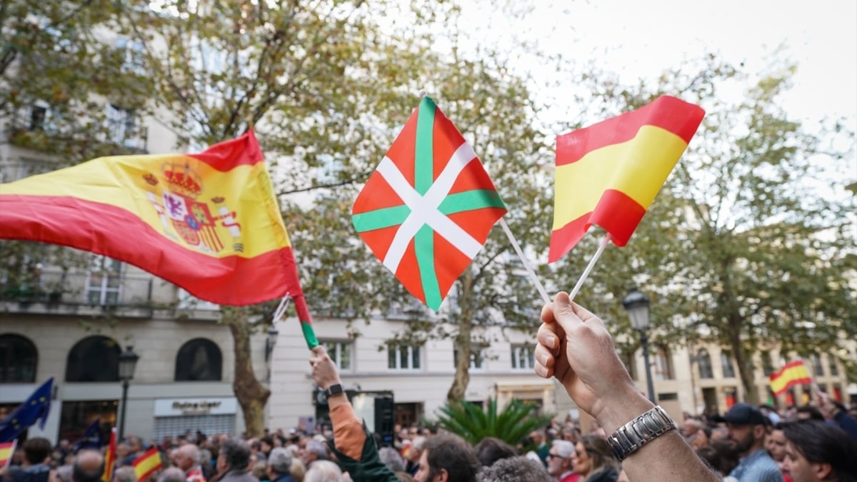 La Justicia vasca anula la obligación de exigir euskera en todas las plazas de cuidador de Guipúzcoa