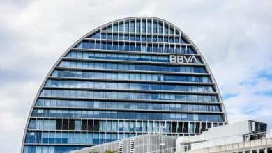 La CNMV aprueba la mejora de la oferta de BBVA por Sabadell y amplía el plazo hasta el 10 de octubre