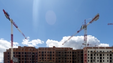 El auge del precio de la vivienda acerca la hipoteca media a máximos: casi 170.000 euros