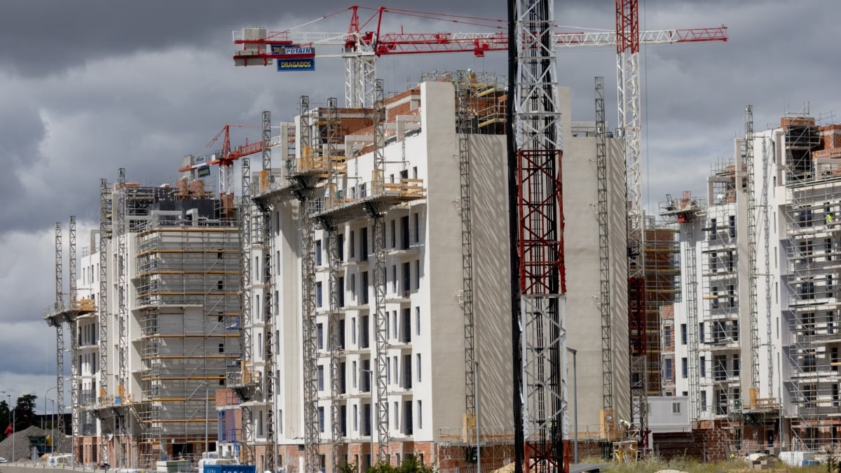 Obras en un edificio de viviendas en Madrid.