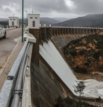 La alerta roja por lluvias extremas en Valencia se mantendrá hasta la [...]
