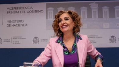 Hacienda ignora a los tribunales y expone a España a sanciones de la Comisión Europea por la Ley Beckham