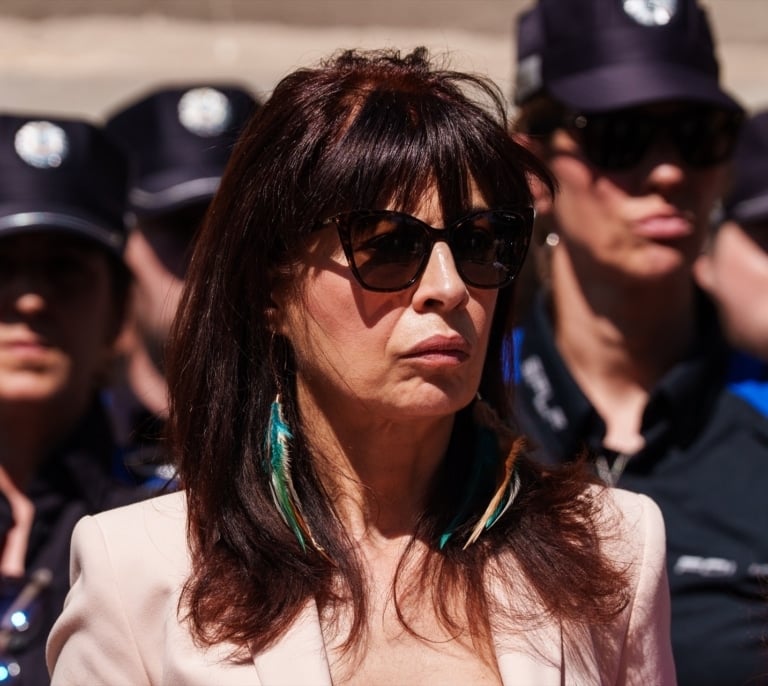 Magistrados de violencia de género han dejado de poner pulseras antimaltrato porque "desconfían" del sistema