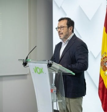 Vox se querella contra Sánchez y cinco presidentes autonómicos por los incendios [...]