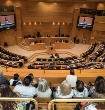 La realidad paralela de los políticos: más de la mitad de los [...]