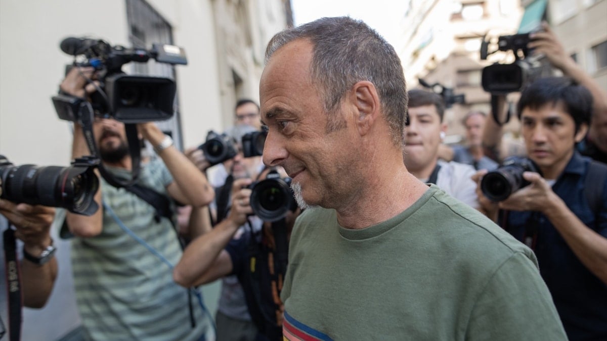 Comienza el juicio contra el ex de Juana Rivas acusado de maltrato: llamaba a sus hijos "gusanos repugnantes"
