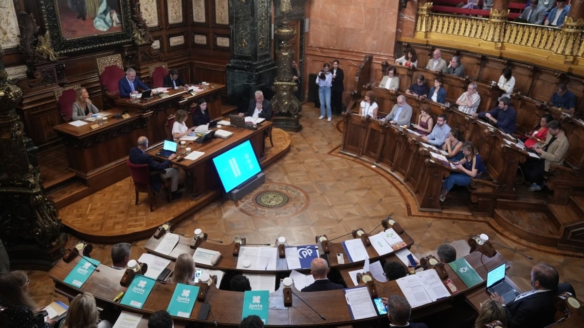 El pleno de Barcelona rechaza por mayoría rebautizar la calle Sabino Arana por Miguel Ángel Blanco