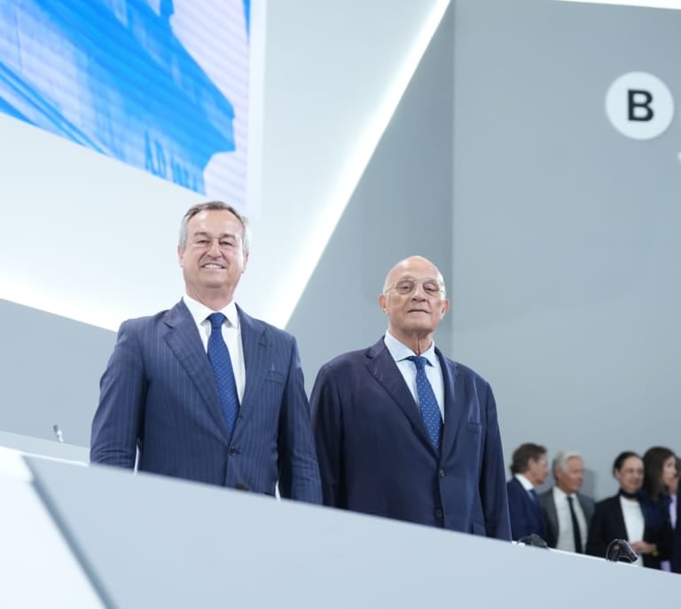 El consejo del Sabadell rechaza la opa de BBVA y recomienda a sus accionistas no aceptarla