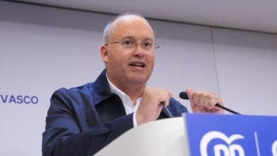 El PSOE exige a Feijóo que desautorice a Tellado por insinuar que el PP va a "cavar la fosa" del Gobierno