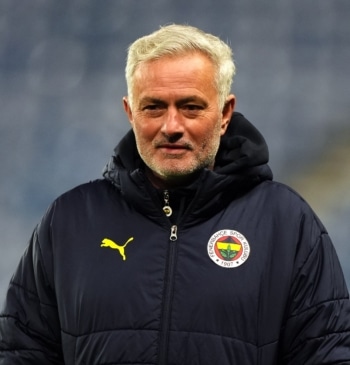 José Mourinho vuelve a casa: El Benfica oficializa su regreso 25 años después