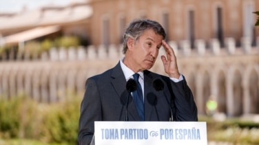Feijóo gira a la derecha
