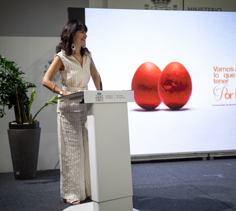 'Vamos a cambiar lo que significa tener huevos. Por huevos', la nueva campaña de Igualdad