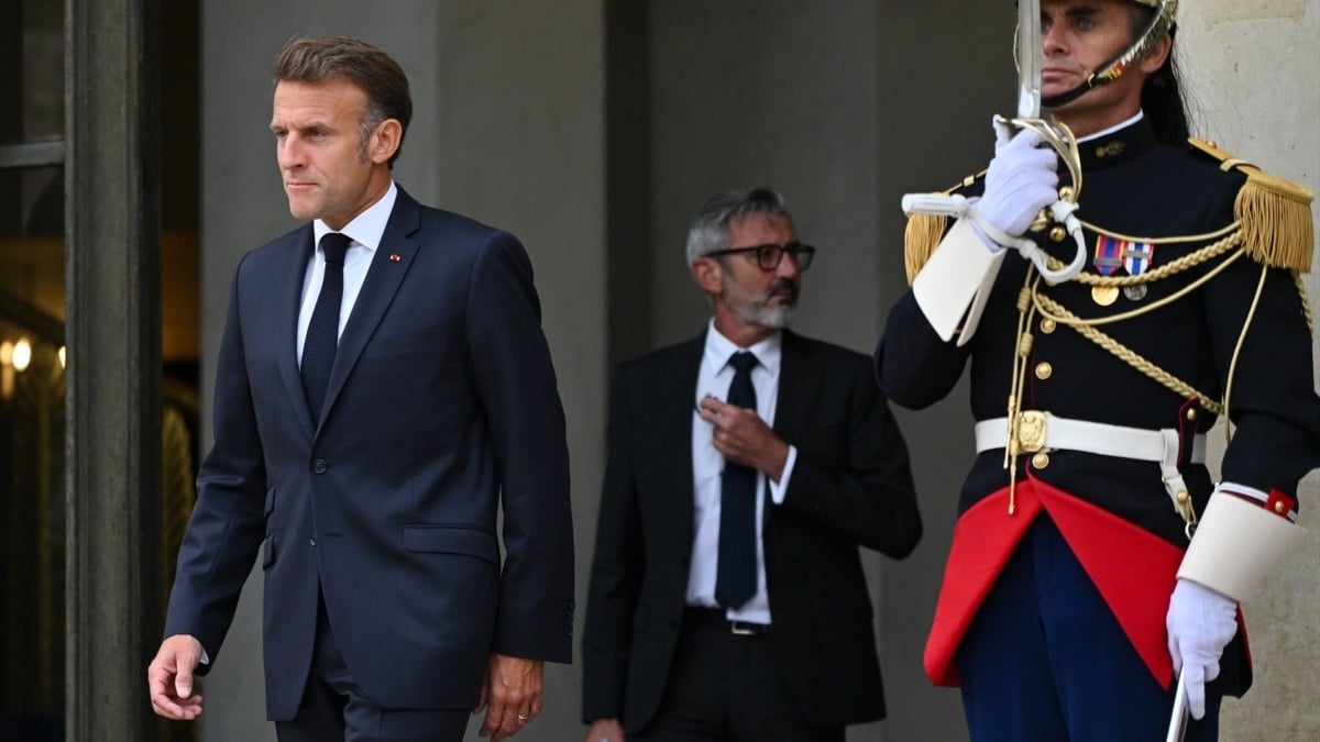 La falta de estabilidad en Francia lastra a Europa