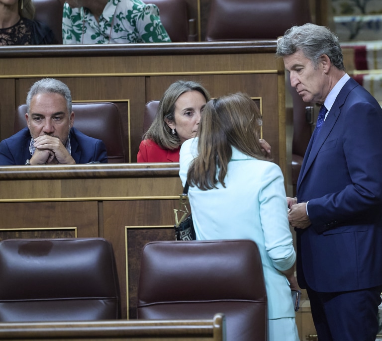 Feijóo se escuda en la posición de la UE sobre Gaza con un PP muy influido por los lobbies pro-israelíes