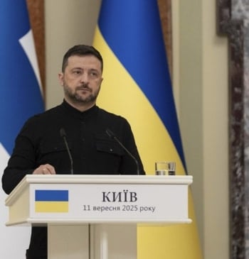 Zelenski denuncia ataques rusos esta semana con mas de 2.780 de drones [...]
