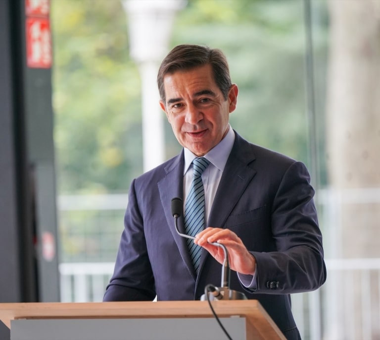 BBVA mejora un 10% su oferta por el Sabadell