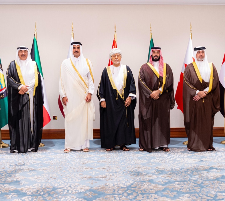 Países árabes e islámicos cierran filas con Qatar y piden a la comunidad internacional que presione a Israel para acabar con "su historial delictivo"