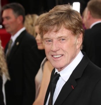 Robert Redford se ha ido en avioneta
