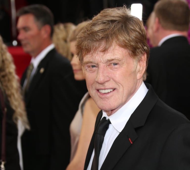 Robert Redford se ha ido en avioneta