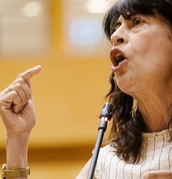 Dimisión: la única salida digna para Ana Redondo
