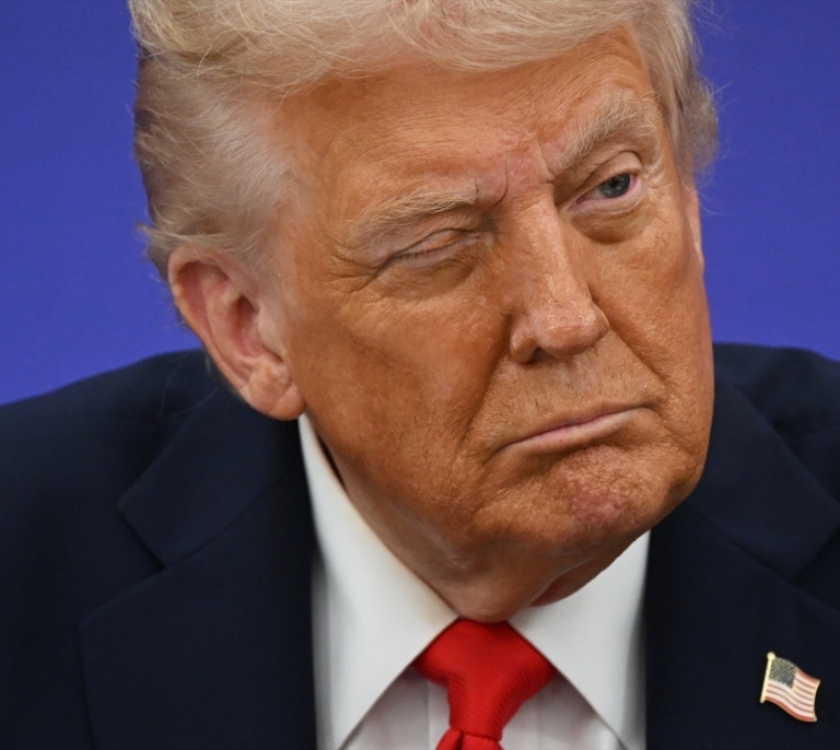Un juez desestima por "inapropiada" la demanda de Trump contra The New York Times
