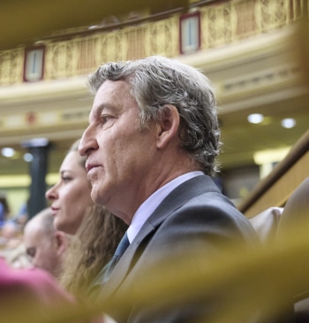 Feijóo vuelve a emplazar a los socios de Sánchez: "¿Qué pintan? ¿Por [...]