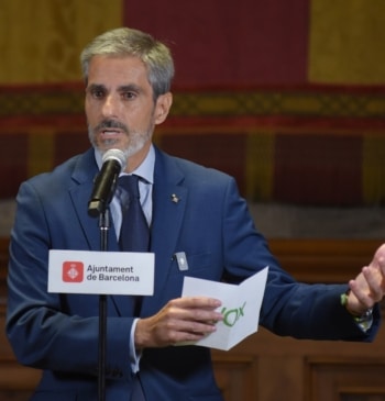 El pleno de Barcelona rechaza por mayoría rebautizar la calle Sabino Arana [...]