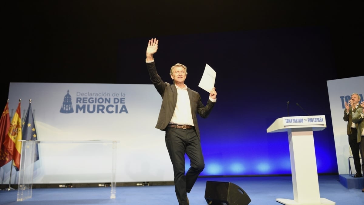 Feijóo promete un "visado por puntos" para restringir la entrada de inmigrantes según su país de origen y profesión
