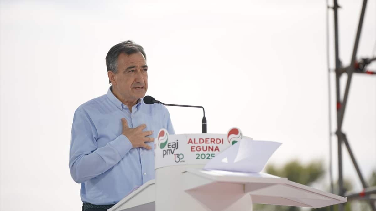 El PNV no descarta acordar con EH Bildu un "salto" hacia un nuevo estatus político