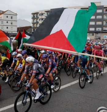 Nuevo boicot a la etapa de la Vuelta: decenas de manifestantes propalestinos [...]