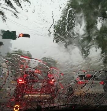 La AEMET activa alertas por fuertes lluvias y tormentas en Baleares y [...]