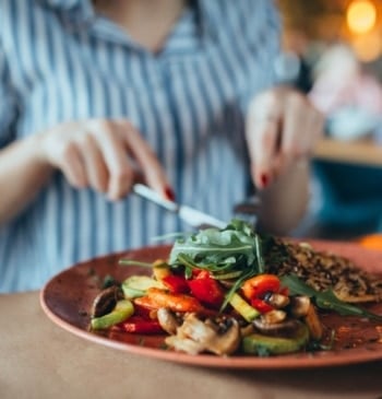 Los horarios de la comida son clave para frenar el envejecimiento