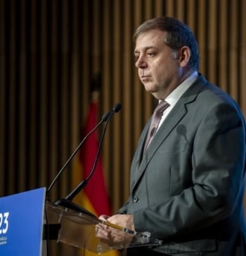 El expresidente de Correos se niega a responder en la comisión del [...]