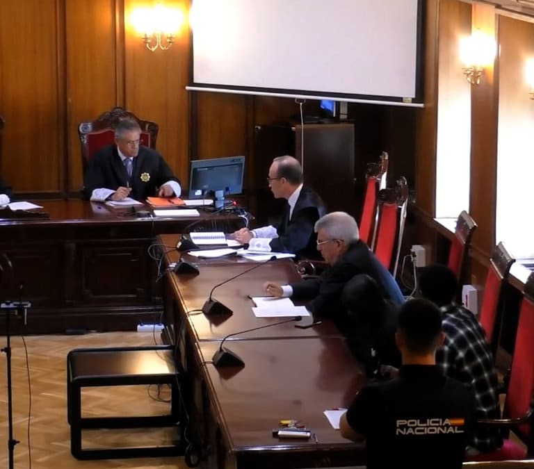 Un jurado condena al hombre que mató a su compañero de piso con una barra de hierro por una deuda de prostitución