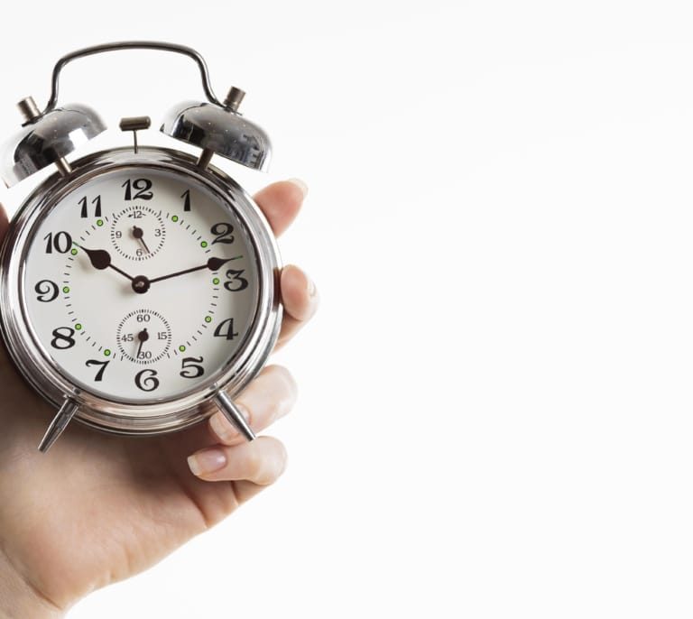 Cambio de hora 2025: este día empieza el horario de invierno en España y el reloj se atrasa una hora