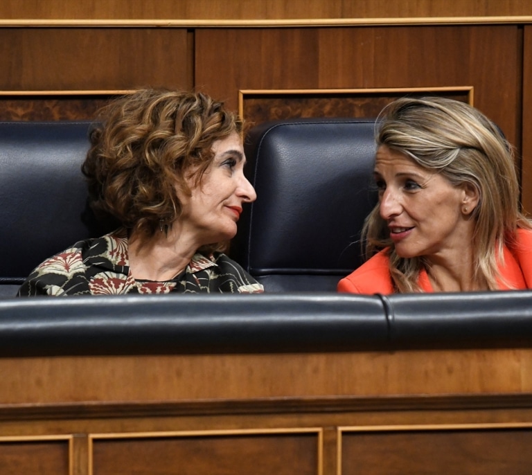 Sumar fracasa al reabrir en el Congreso el debate contra la corrupción que sigue paralizado en el Gobierno