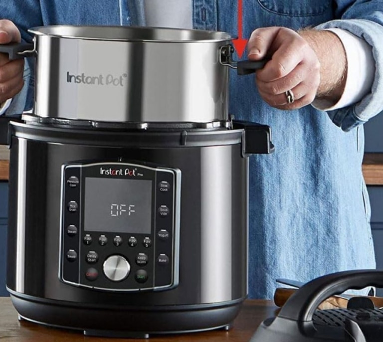 Esta es la olla a presión eléctrica multifunción 10 en 1 que necesitas y que está tirada de precio ¡solo en Amazon!