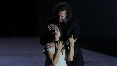 ‘Otello’, en el Teatro Real: feminicidio en blanco sobre negro