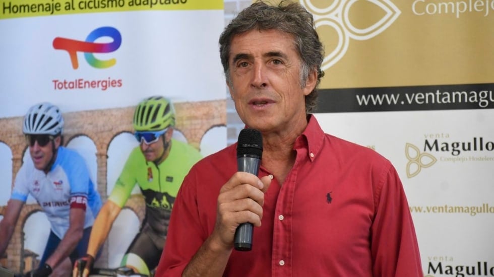 RTVE deja en el aire la continuidad de Pedro Delgado tras su 'rajada' en La Vuelta